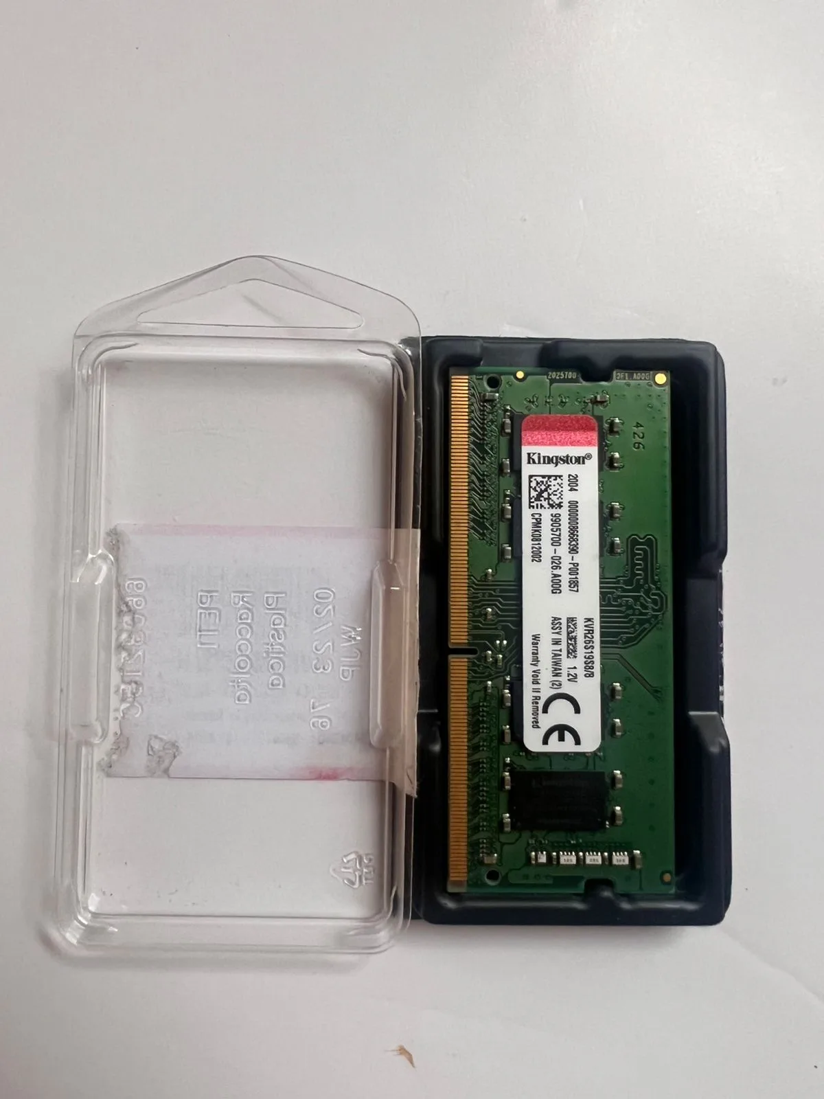 Memoria RAM Kingston 8GB DDR4 2666MHz PC4-21300 UDIMM 1.2V para PC – KCP426NS6/8