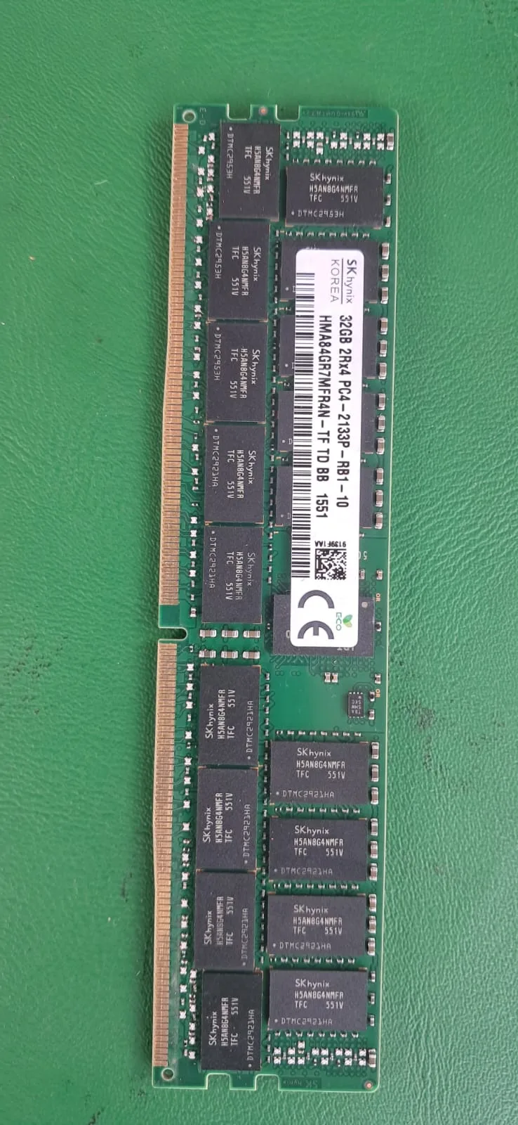 Memoria RAM SK hynix 32GB DDR4 2133MHz ECC Registered RDIMM PC4-2133P HMA84GR7MFR4N-TF para Servidor