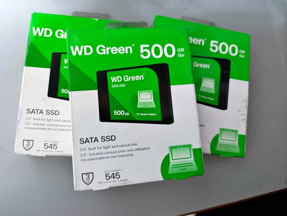 Unidad de Estado Solido (SSD) Marca Western Digital Modelo WD Green Capacidad De 500GB Factor De Forma De 2.5"InterfazSATA