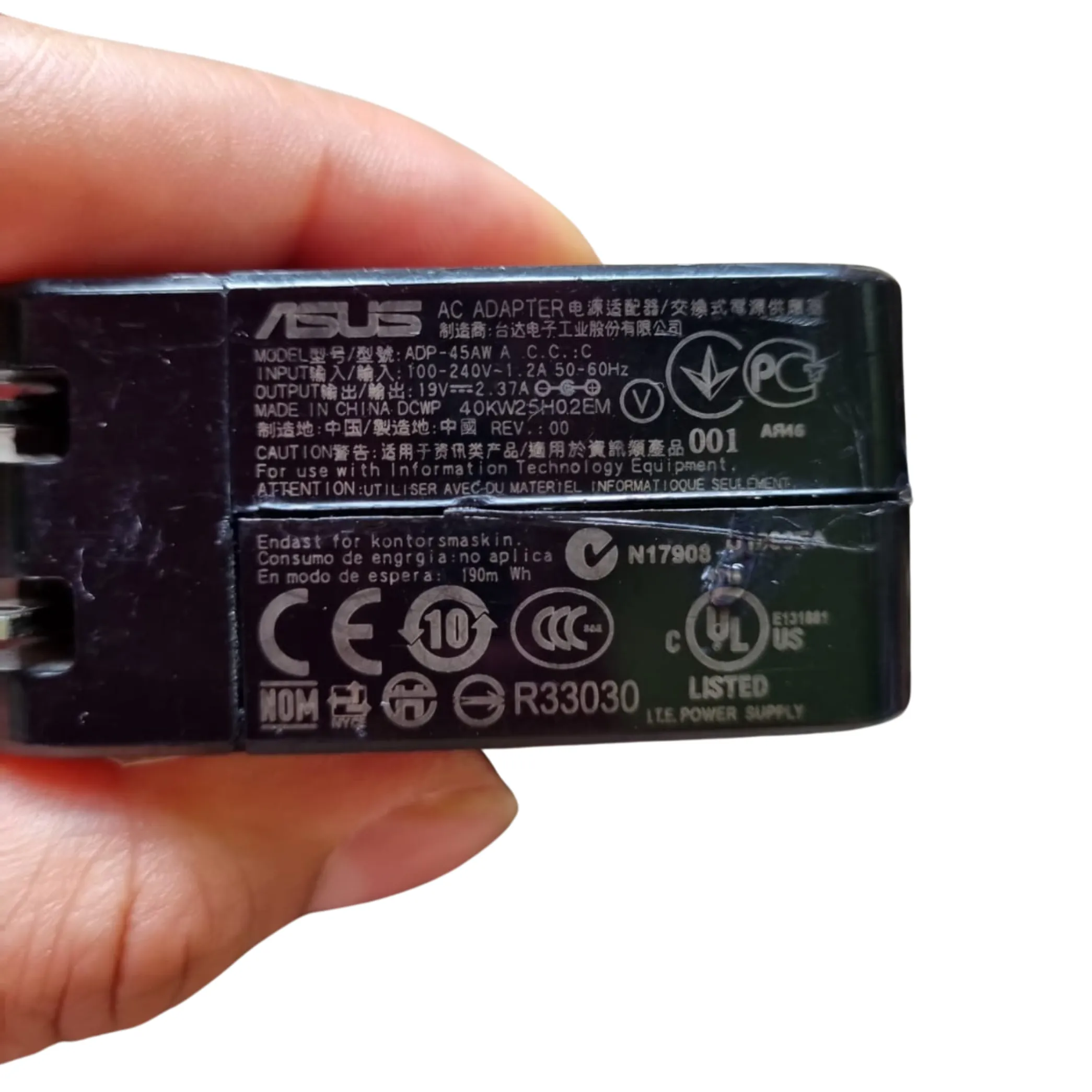 Cargador ASUS Original 45W  2.37Amperiois Punta Gruesa para Laptop