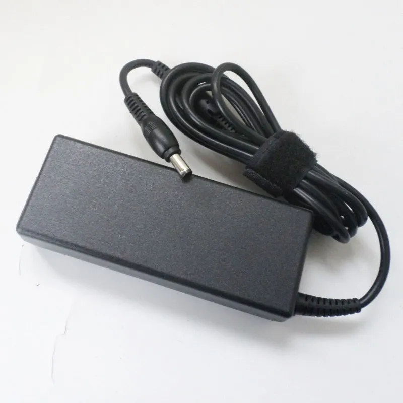 CARGADOR TOSHIBA ORIGINAL 65WATTS